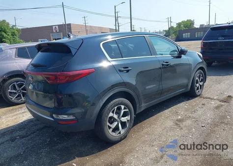 2020 Kia Sportage Lx z USA, uszkodzony, nr VIN KNDPM3AC5L7785866